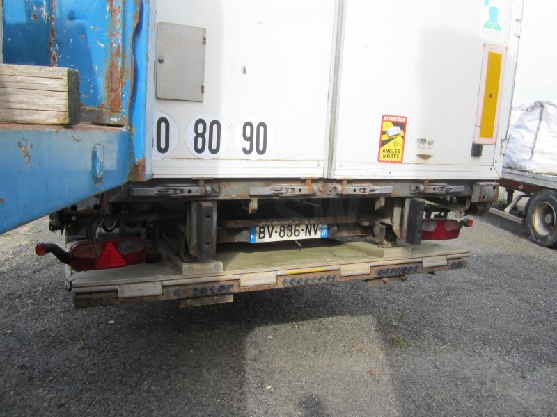 Fruehauf - Curtainsider semi-trailer: picture 5 Fruehauf - Curtainsider semi-trailer: picture 5