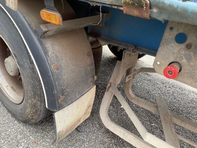 Fruehauf - Curtainsider semi-trailer: picture 4 Fruehauf - Curtainsider semi-trailer: picture 4