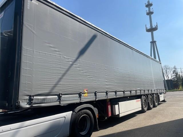 Fruehauf - Curtainsider semi-trailer: picture 1 Fruehauf - Curtainsider semi-trailer: picture 1