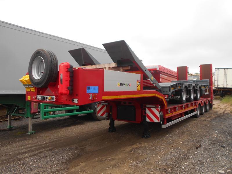 Invepe - Low loader semi-trailer: picture 1 Invepe - Low loader semi-trailer: picture 1