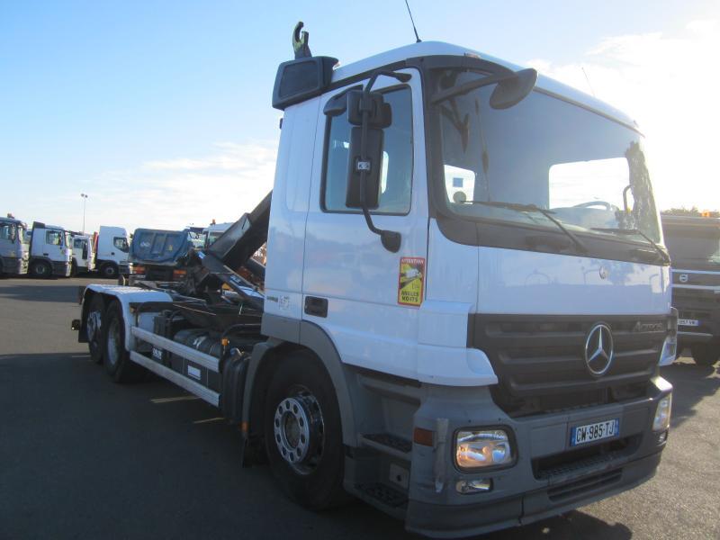 Mercedes Actros - Hook lift truck: picture 2 Mercedes Actros - Hook lift truck: picture 2