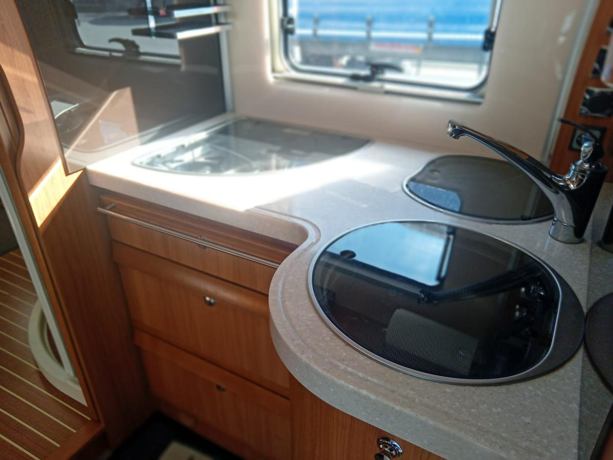 Integrated motorhome Rapido design edition: picture 14