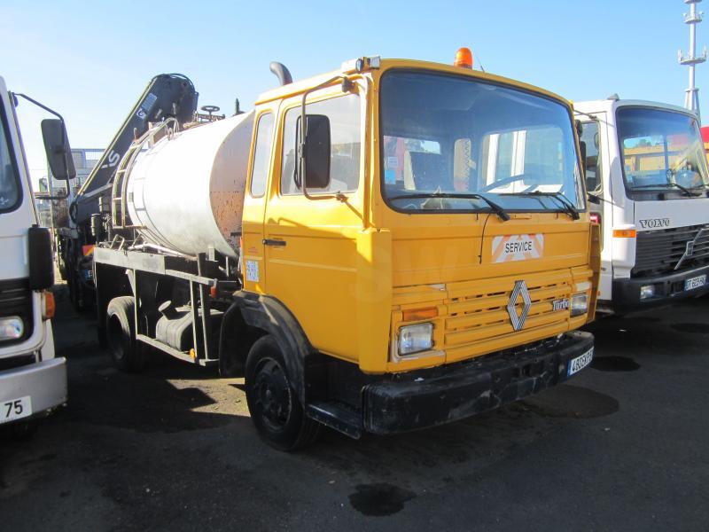Renault Gamme S - Tanker truck: picture 1 Renault Gamme S - Tanker truck: picture 1