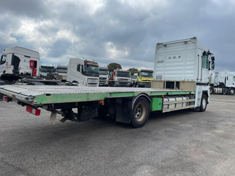 Renault Magnum 440 DXI - Dropside/ Flatbed truck: picture 3 Renault Magnum 440 DXI - Dropside/ Flatbed truck: picture 3
