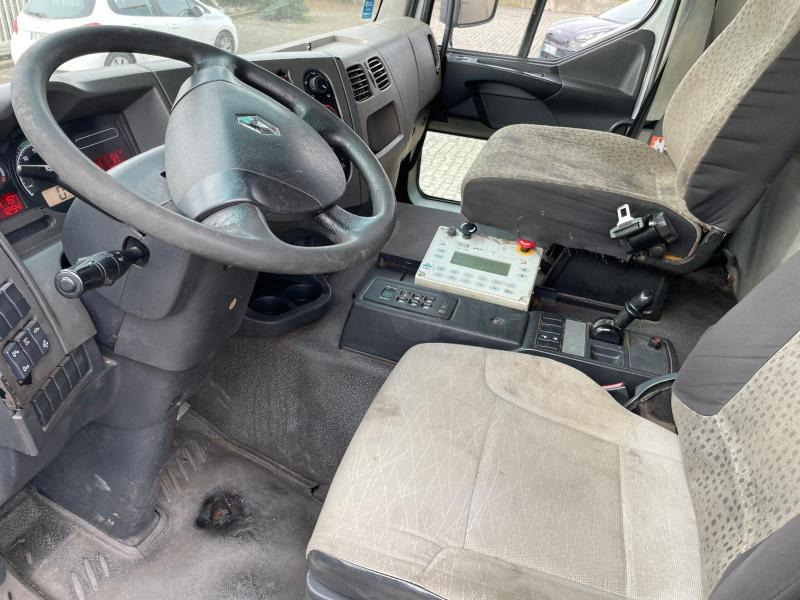 Renault Premium 270 DXI - Refuse truck: picture 5 Renault Premium 270 DXI - Refuse truck: picture 5