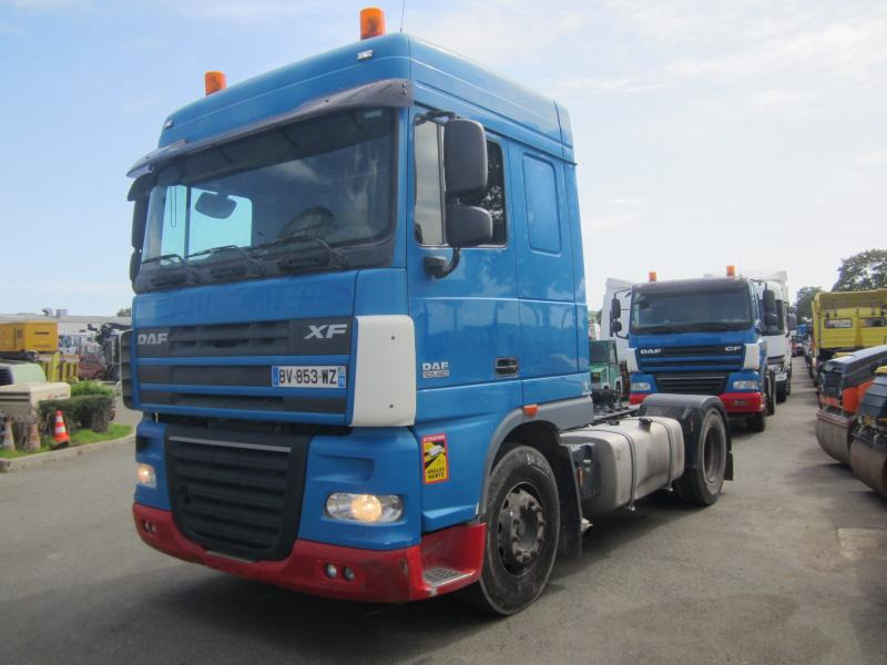 DAF XF105 460 - Tractor unit: picture 1 DAF XF105 460 - Tractor unit: picture 1