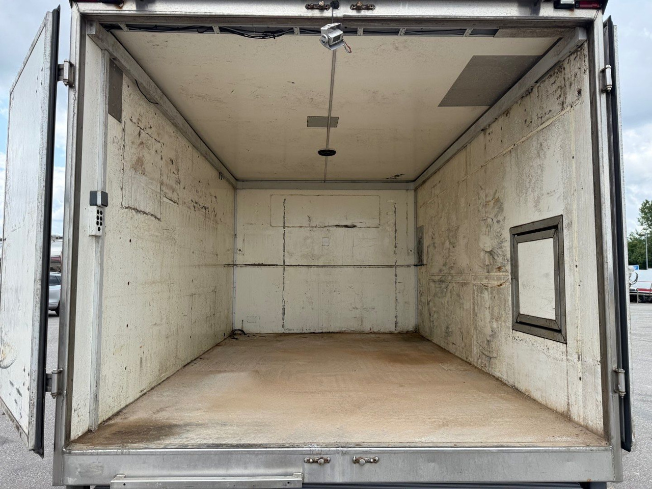 Blomenröhr 2 axle 7500 kg. Closed box / Koffer - Closed box trailer: picture 5 Blomenröhr 2 axle 7500 kg. Closed box / Koffer - Closed box trailer: picture 5