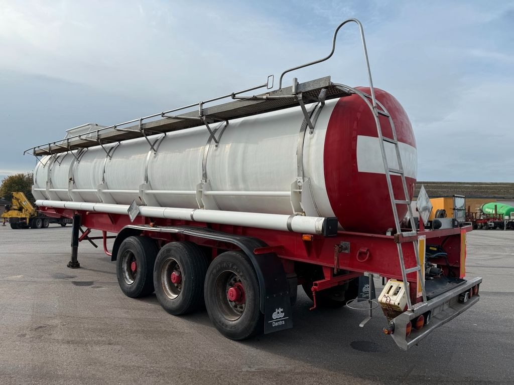 Blumhardt 3 axle 29.000 L ADR Tank trailer - Tanker semi-trailer: picture 4 Blumhardt 3 axle 29.000 L ADR Tank trailer - Tanker semi-trailer: picture 4