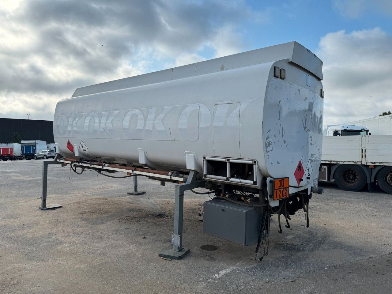 HMK Bilcon 23.800 L ADR Tank - Tanker truck: picture 4 HMK Bilcon 23.800 L ADR Tank - Tanker truck: picture 4