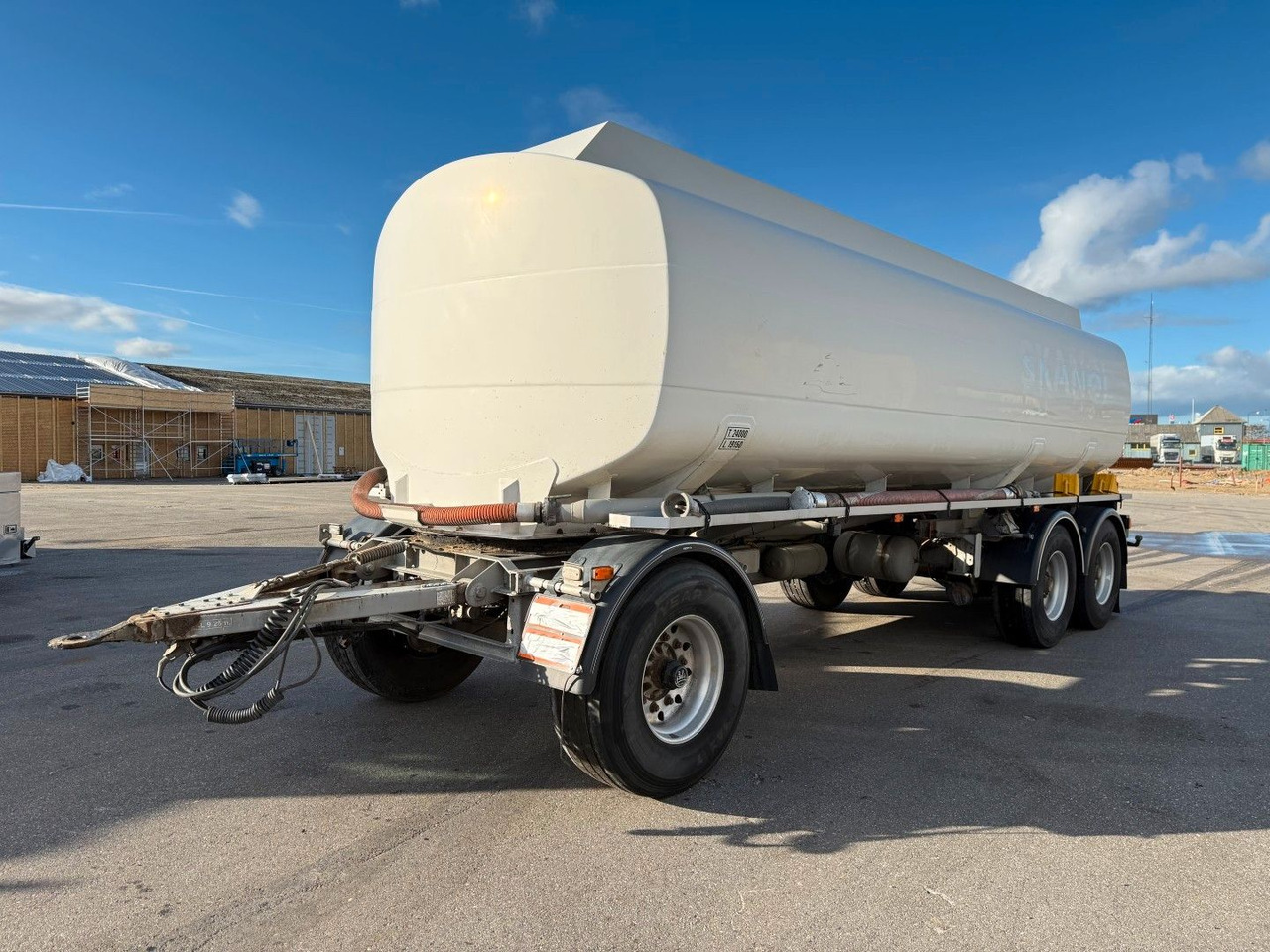 HMK Bilcon 27.000 l. ADR Tank 5 compartment - Tanker trailer: picture 1 HMK Bilcon 27.000 l. ADR Tank 5 compartment - Tanker trailer: picture 1