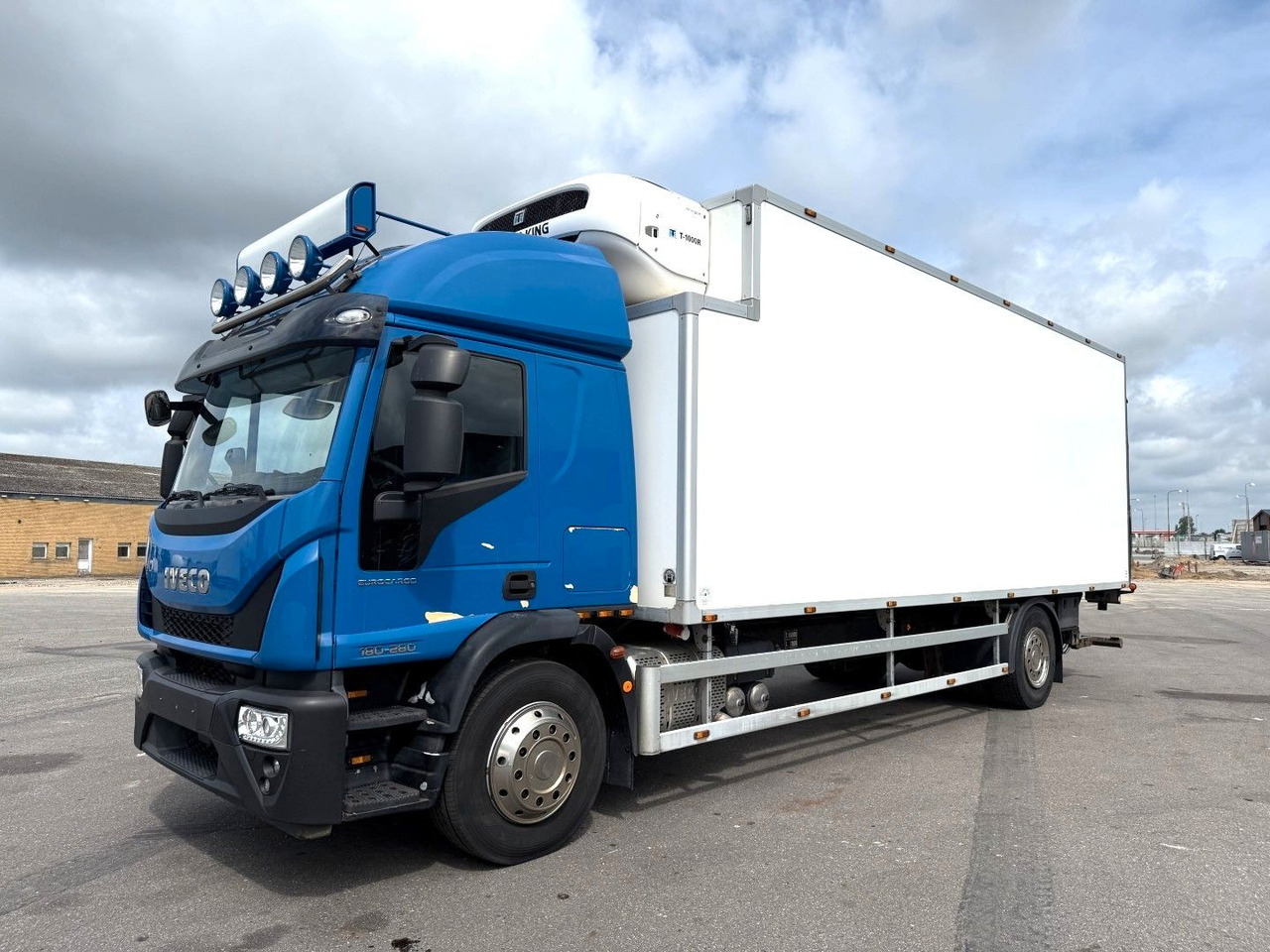 Iveco EuroCargo 180 E28 4x2 Thermo King T-1000R - Refrigerated truck: picture 1 Iveco EuroCargo 180 E28 4x2 Thermo King T-1000R - Refrigerated truck: picture 1