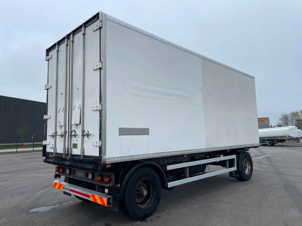 Krone 18 t. 2 axle ThermoKing SL-200e Krone 18 t. 2 axle ThermoKing SL-200e - Refrigerated trailer: picture 3 Krone 18 t. 2 axle ThermoKing SL-200e Krone 18 t. 2 axle ThermoKing SL-200e - Refrigerated trailer: picture 3