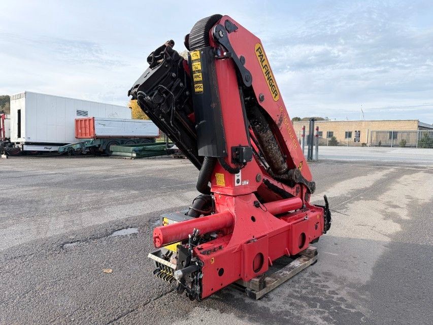 Palfinger PK 26002 EH K4 Radio Remote / Kran / Crane - Crane truck: picture 2 Palfinger PK 26002 EH K4 Radio Remote / Kran / Crane - Crane truck: picture 2