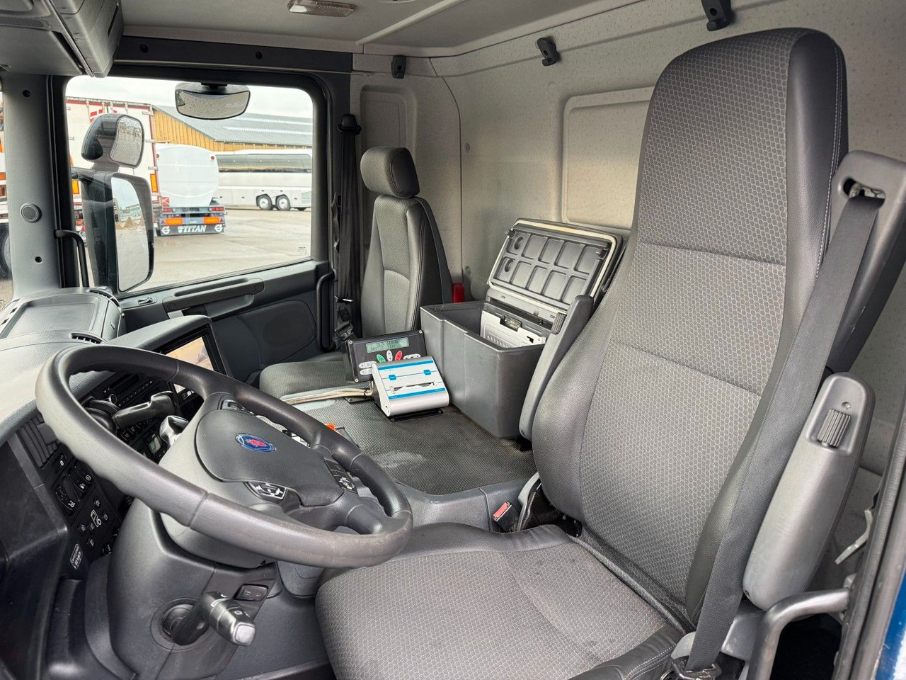 Scania P320 6x2*4 Euro 6 NTM 21 m3 - Refuse truck: picture 5 Scania P320 6x2*4 Euro 6 NTM 21 m3 - Refuse truck: picture 5