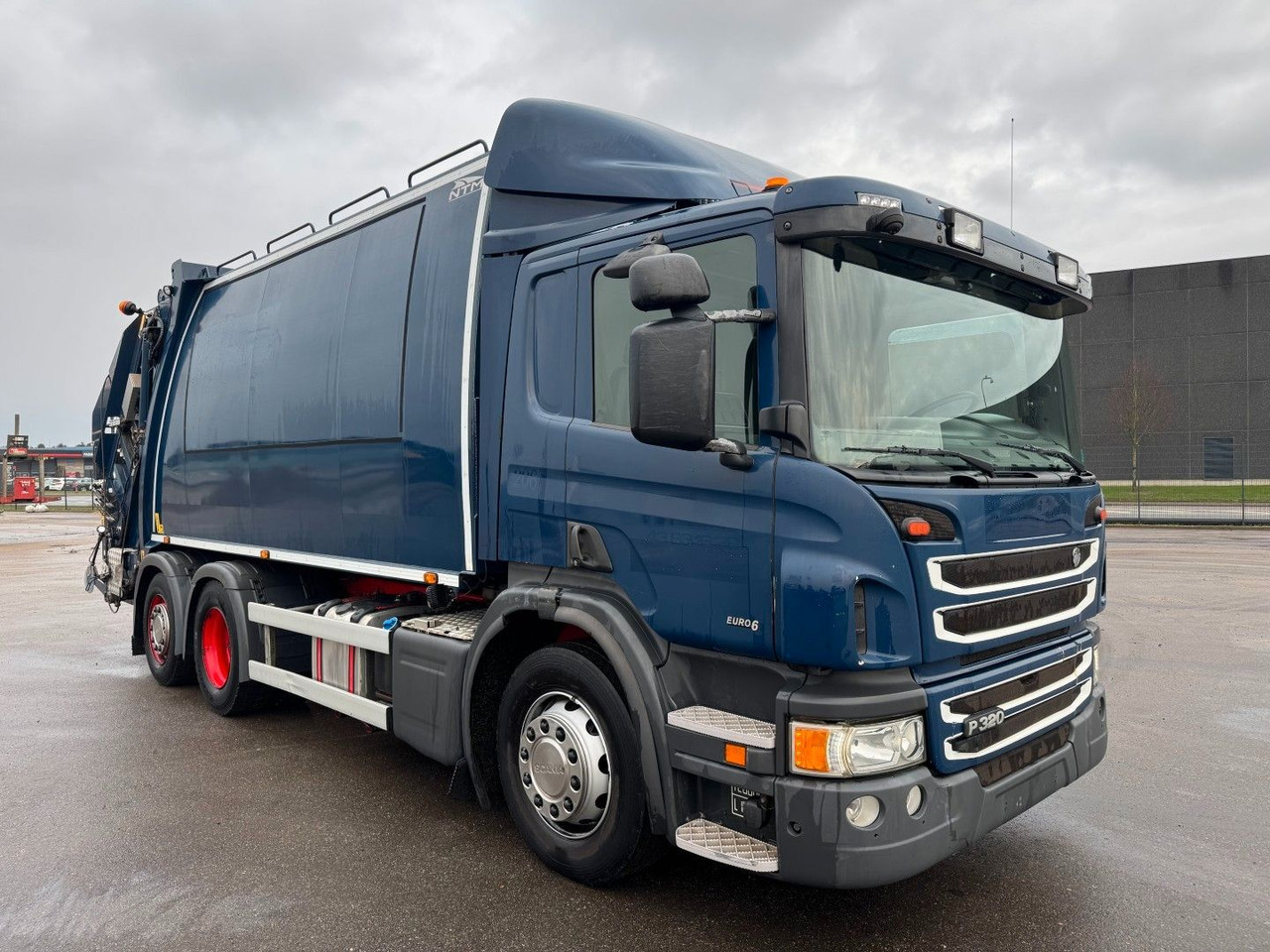 Scania P320 6x2*4 Euro 6 NTM 21 m3 - Refuse truck: picture 2 Scania P320 6x2*4 Euro 6 NTM 21 m3 - Refuse truck: picture 2