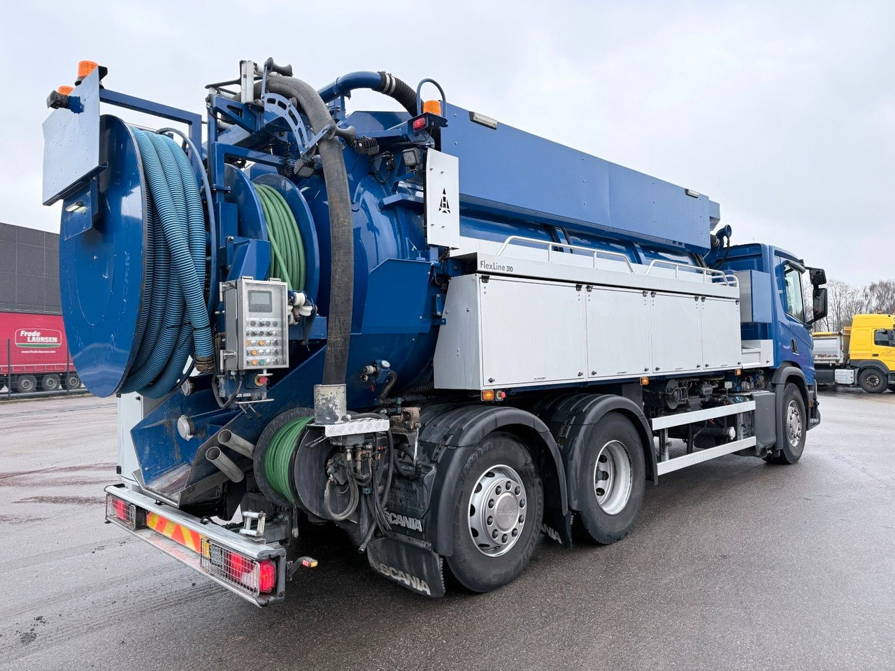 Scania P360 6x2*4 Hvidtved Larsen Flexline 310 - Vacuum truck: picture 3 Scania P360 6x2*4 Hvidtved Larsen Flexline 310 - Vacuum truck: picture 3