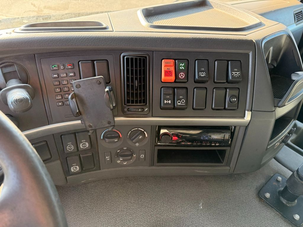 Tanker truck Volvo FM460 8x2*6 24.000 l. ADR Tank Volvo FM460 8x2*6 24.000 l. ADR Tanktruck: picture 16