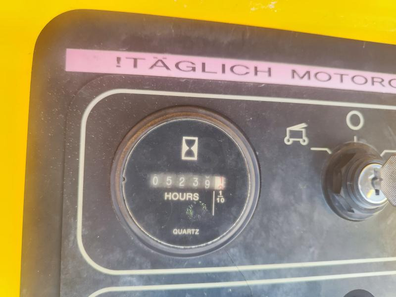 Genie S-85 - Vertical mast lift: picture 5 Genie S-85 - Vertical mast lift: picture 5