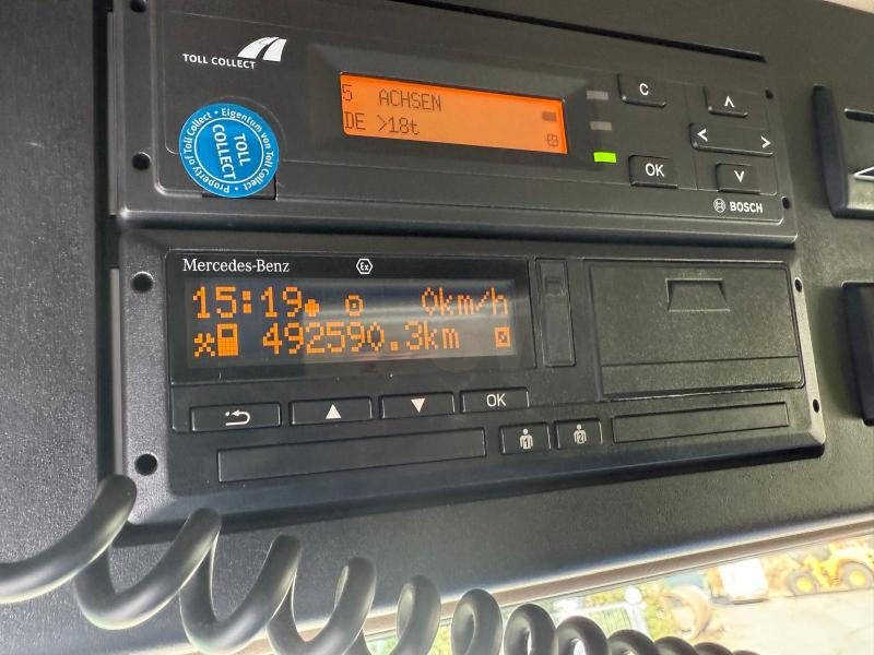 Mercedes Actros 1851 - Tractor unit: picture 4 Mercedes Actros 1851 - Tractor unit: picture 4