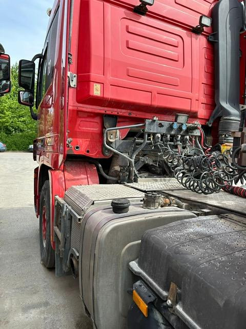 Mercedes Actros 3355 - Tractor unit: picture 5 Mercedes Actros 3355 - Tractor unit: picture 5
