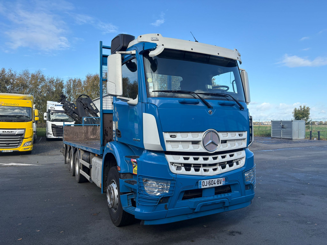 Mercedes Arocs 3240 - Dropside/ Flatbed truck: picture 2 Mercedes Arocs 3240 - Dropside/ Flatbed truck: picture 2