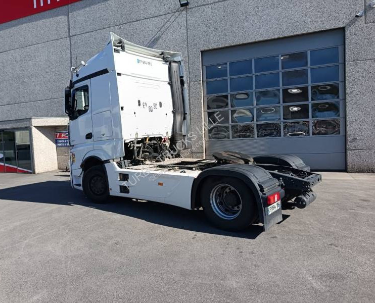 Mercedes Actros 1846 - Tractor unit: picture 4 Mercedes Actros 1846 - Tractor unit: picture 4