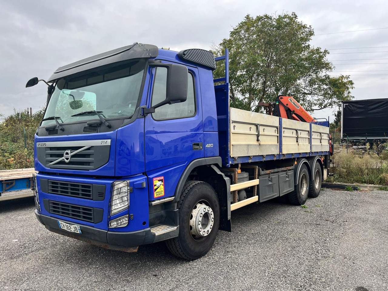 Volvo FM 420 - Dropside/ Flatbed truck: picture 1 Volvo FM 420 - Dropside/ Flatbed truck: picture 1