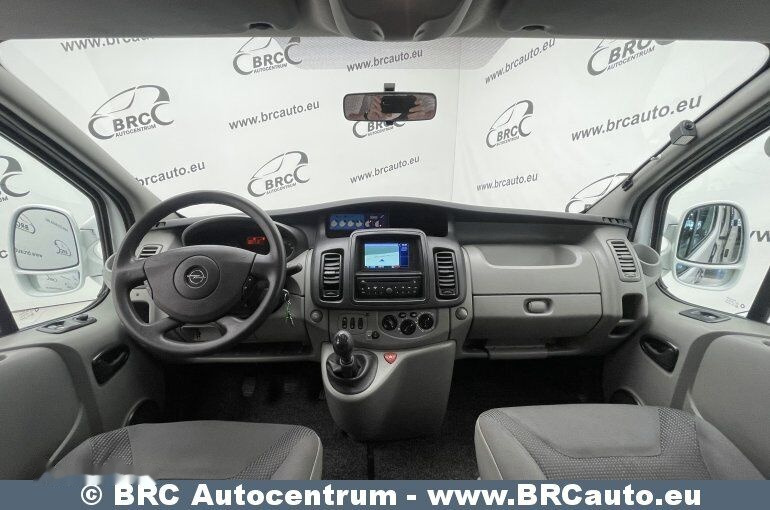 Opel Vivaro 2.5 CDTI - Camper: picture 3 Opel Vivaro 2.5 CDTI - Camper: picture 3