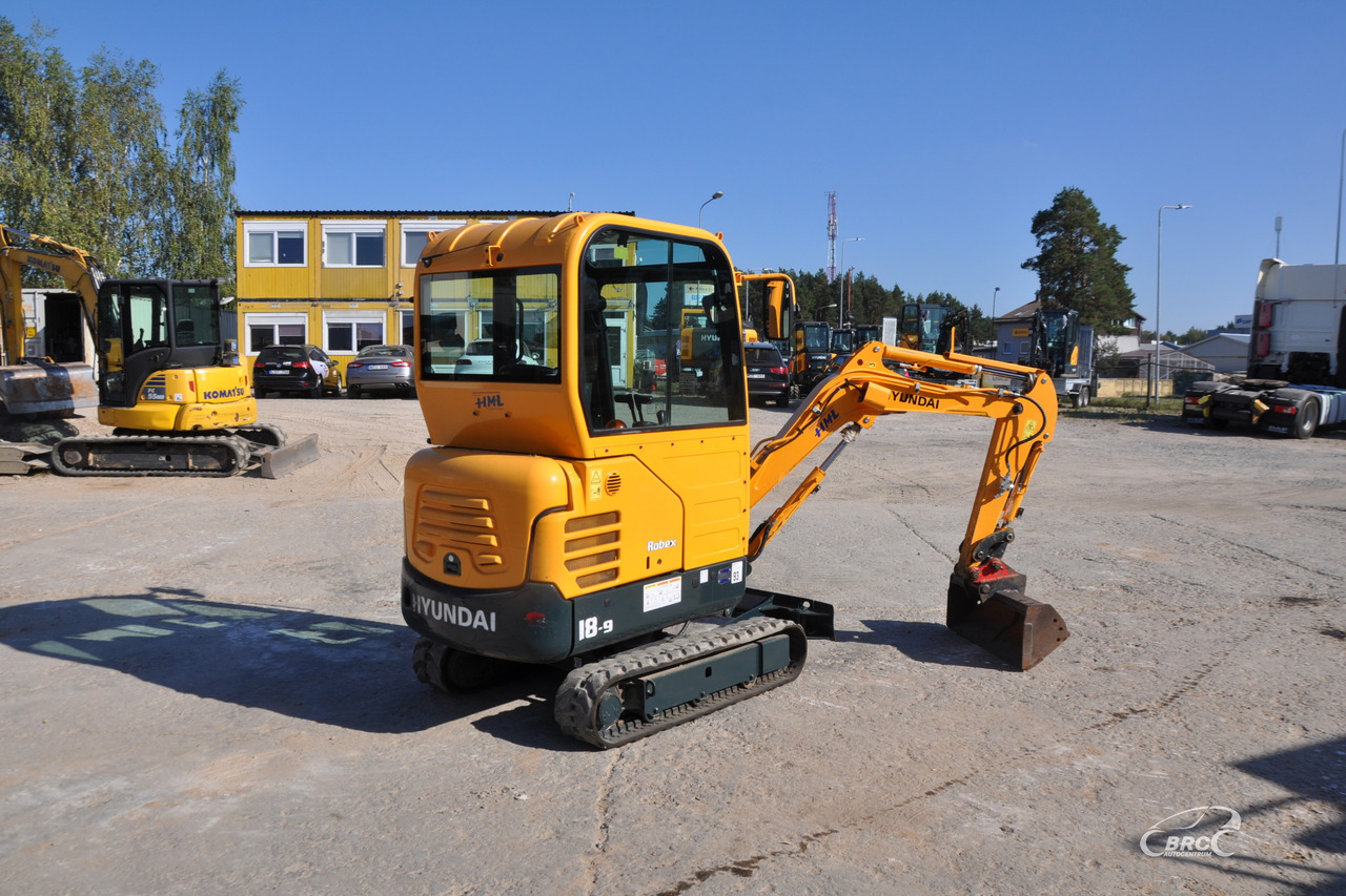 Hyundai R18-9 - Mini excavator: picture 5 Hyundai R18-9 - Mini excavator: picture 5