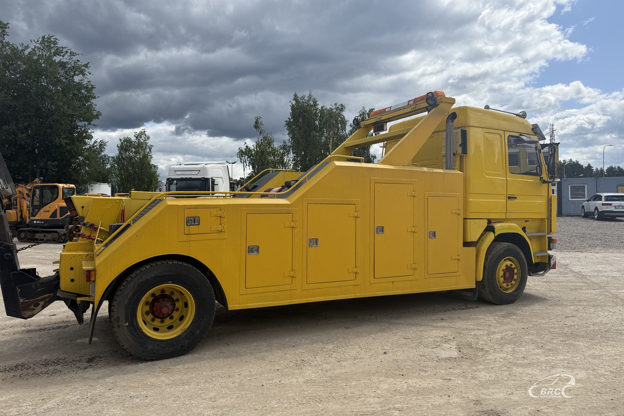 Scania R 143 - Car transporter truck: picture 4 Scania R 143 - Car transporter truck: picture 4