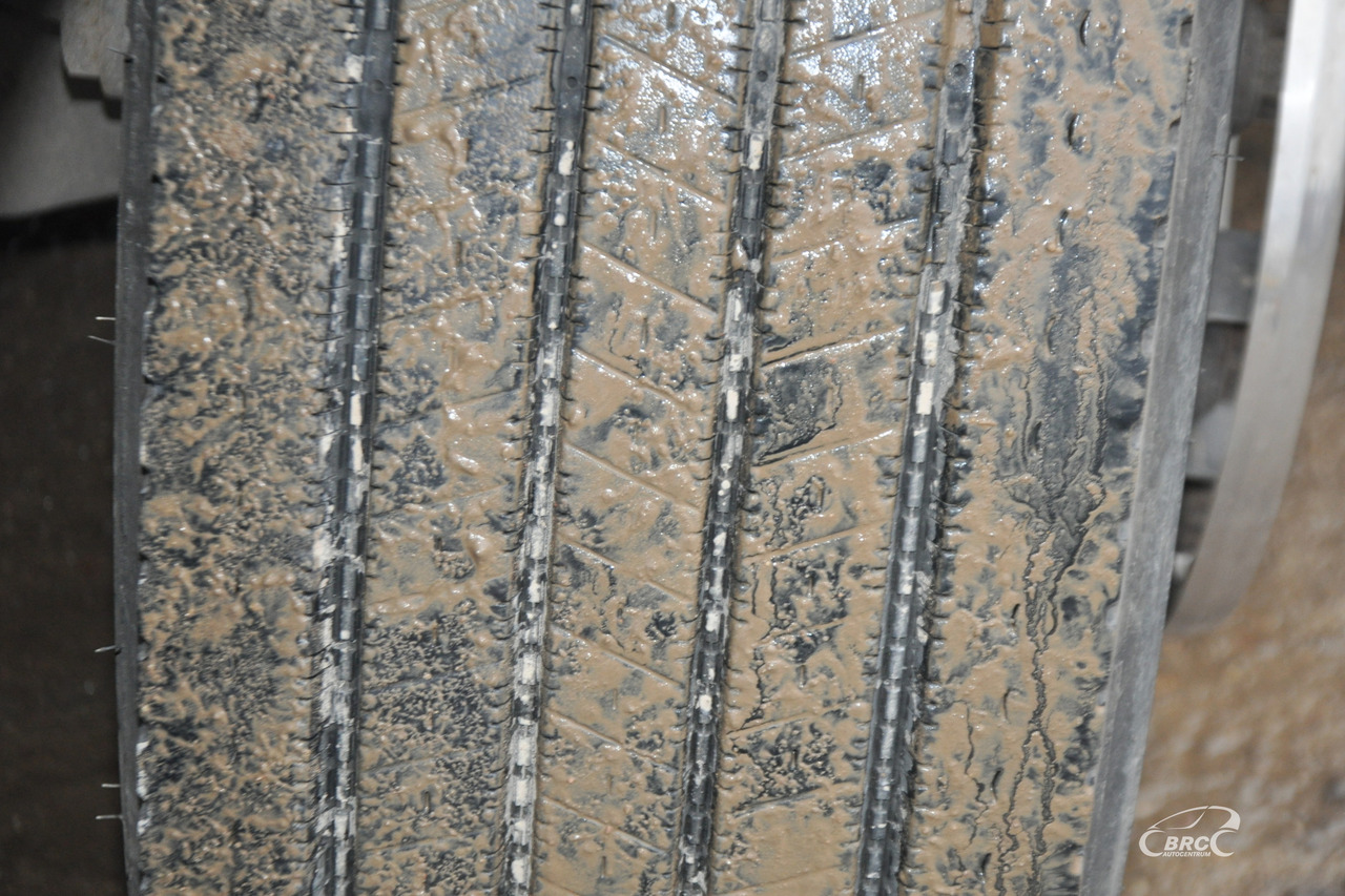 Tractor unit Mercedes-Benz Actros: picture 11