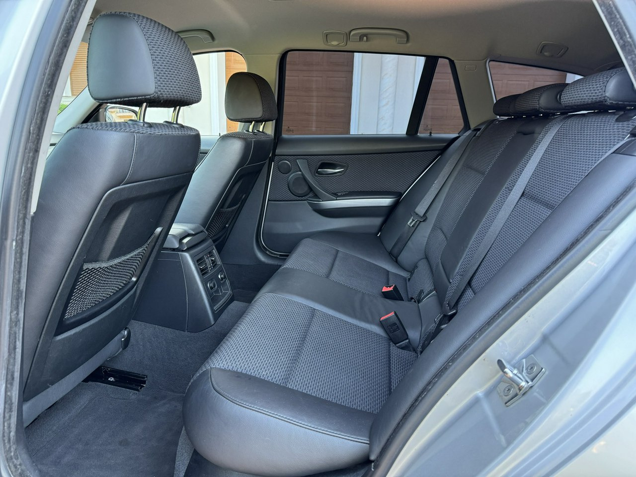 Estate car BMW 320: picture 22 Estate car BMW 320: picture 22