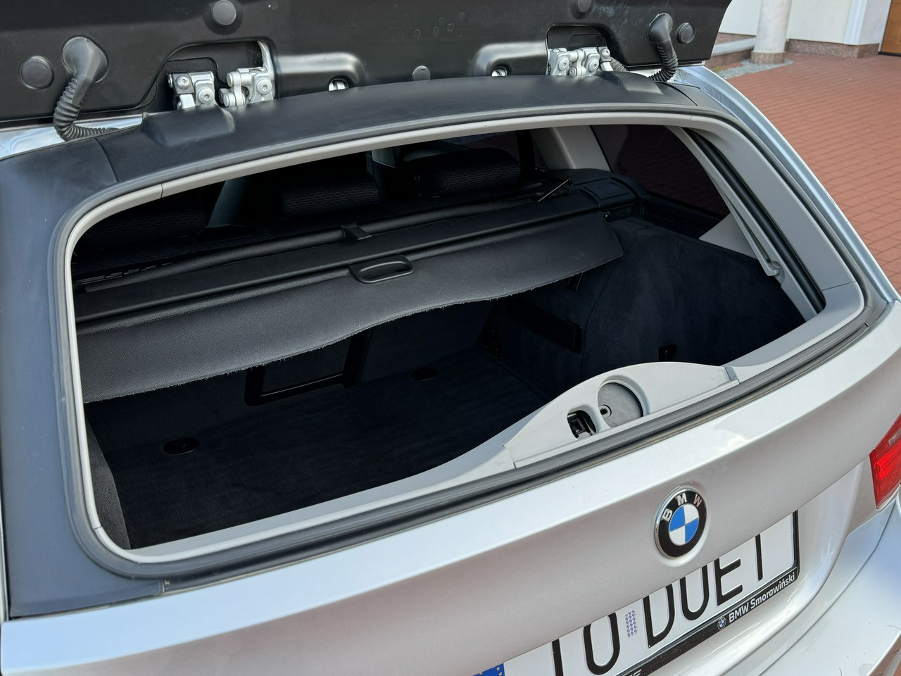 Estate car BMW 320: picture 26 Estate car BMW 320: picture 26