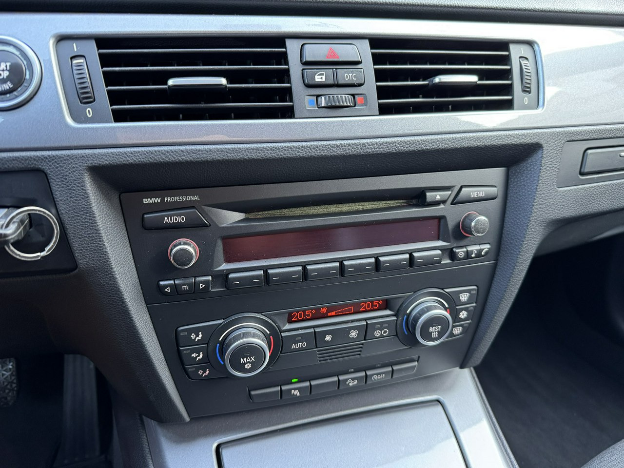 Estate car BMW 320: picture 19 Estate car BMW 320: picture 19