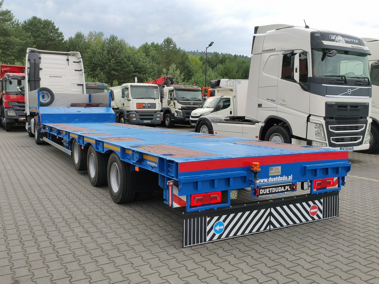 Low loader semi-trailer Bodex Poszerzana: picture 23 Low loader semi-trailer Bodex Poszerzana: picture 23