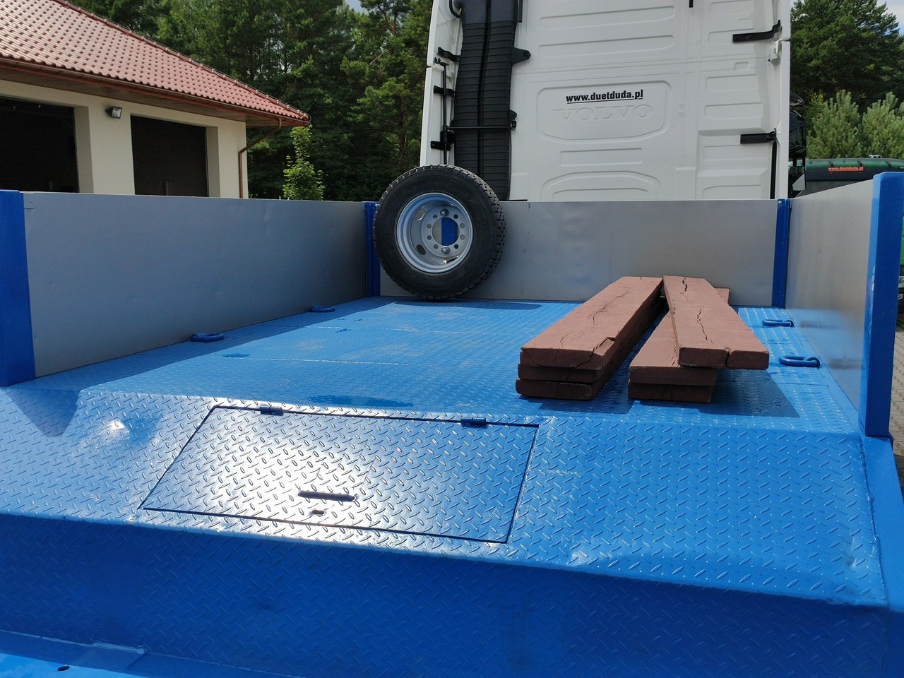 Low loader semi-trailer Bodex Poszerzana: picture 11 Low loader semi-trailer Bodex Poszerzana: picture 11