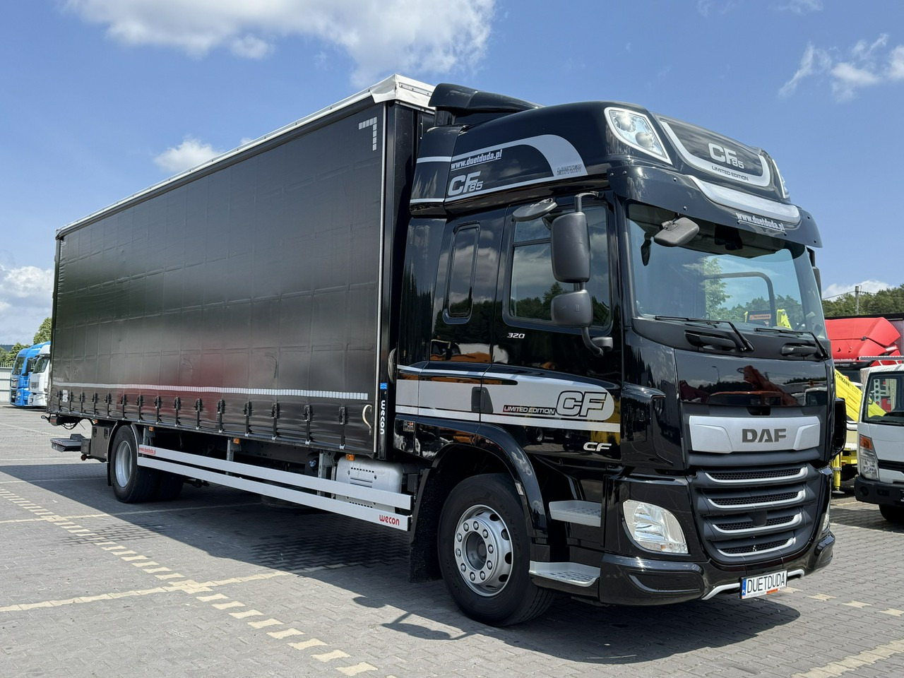 DAF CF 320 E6 Winda Firana Tył Drzwi Dach Zsuwany Długi 9.40m - Curtain side truck: picture 1 DAF CF 320 E6 Winda Firana Tył Drzwi Dach Zsuwany Długi 9.40m - Curtain side truck: picture 1