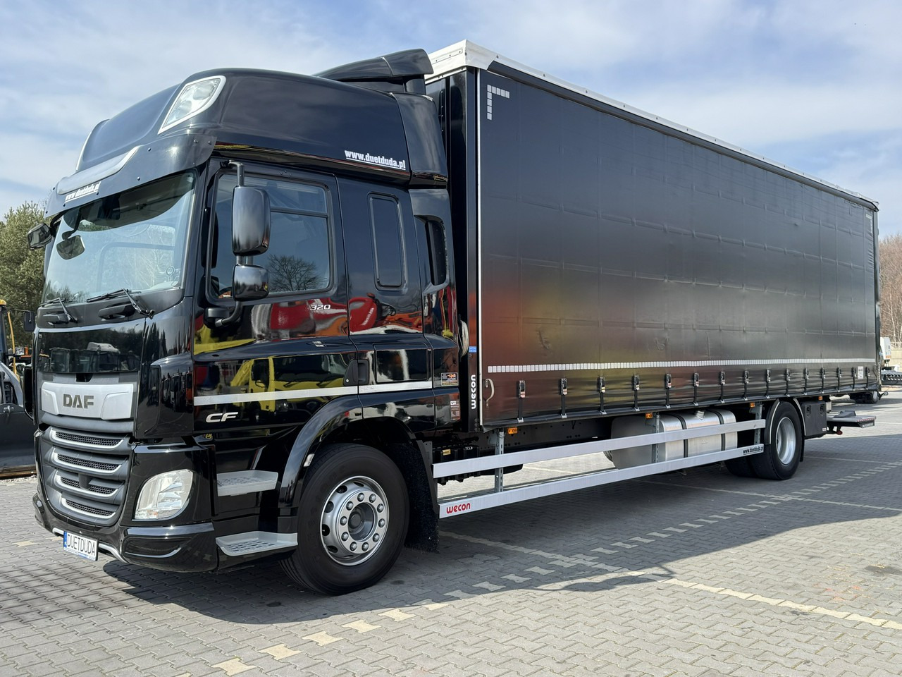 DAF CF 320 E6 Winda Firana Tył Drzwi Dach Zsuwany Długi 9.40m - Curtain side truck: picture 2 DAF CF 320 E6 Winda Firana Tył Drzwi Dach Zsuwany Długi 9.40m - Curtain side truck: picture 2
