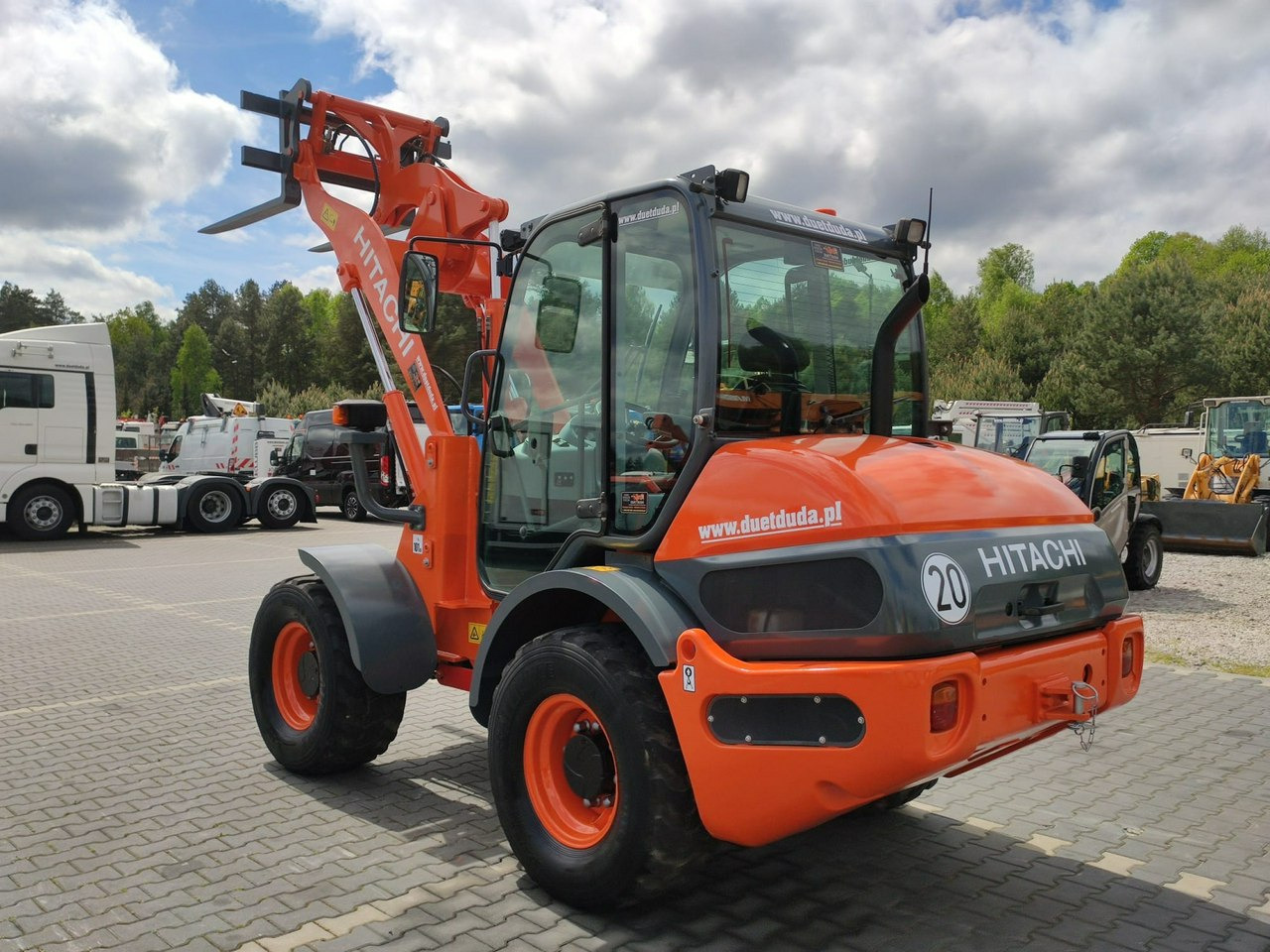 Leasing of Hitachi ZW75 Wheel Loader Szybko-Złącze Widły Stan Bardzo Dobry Hitachi ZW75 Wheel Loader Szybko-Złącze Widły Stan Bardzo Dobry: picture 10