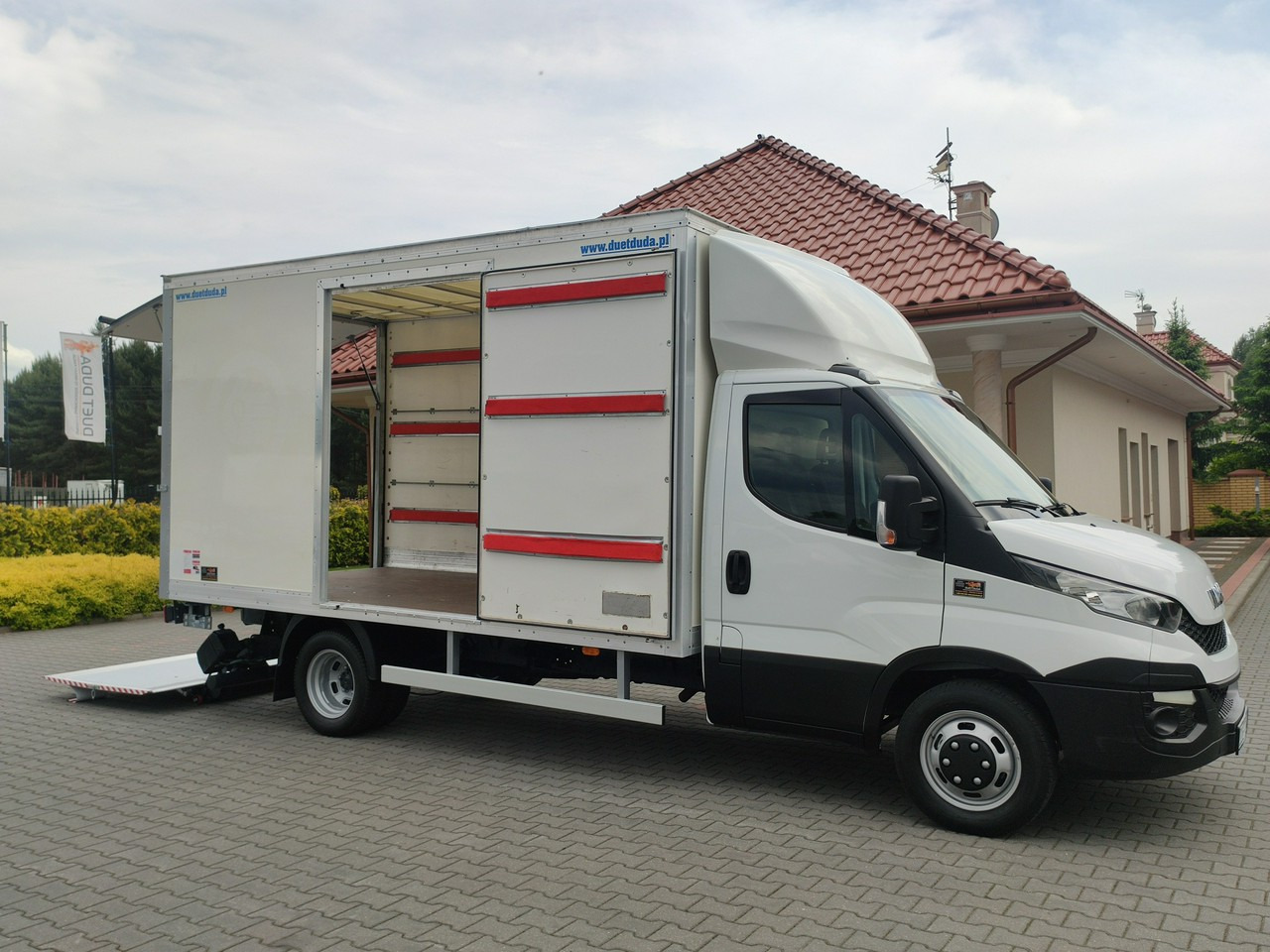 Iveco Daily 35C15 - Closed box van: picture 1 Iveco Daily 35C15 - Closed box van: picture 1