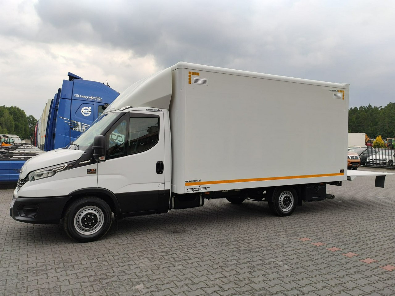Iveco Daily 35S16S V - Closed box van: picture 2 Iveco Daily 35S16S V - Closed box van: picture 2