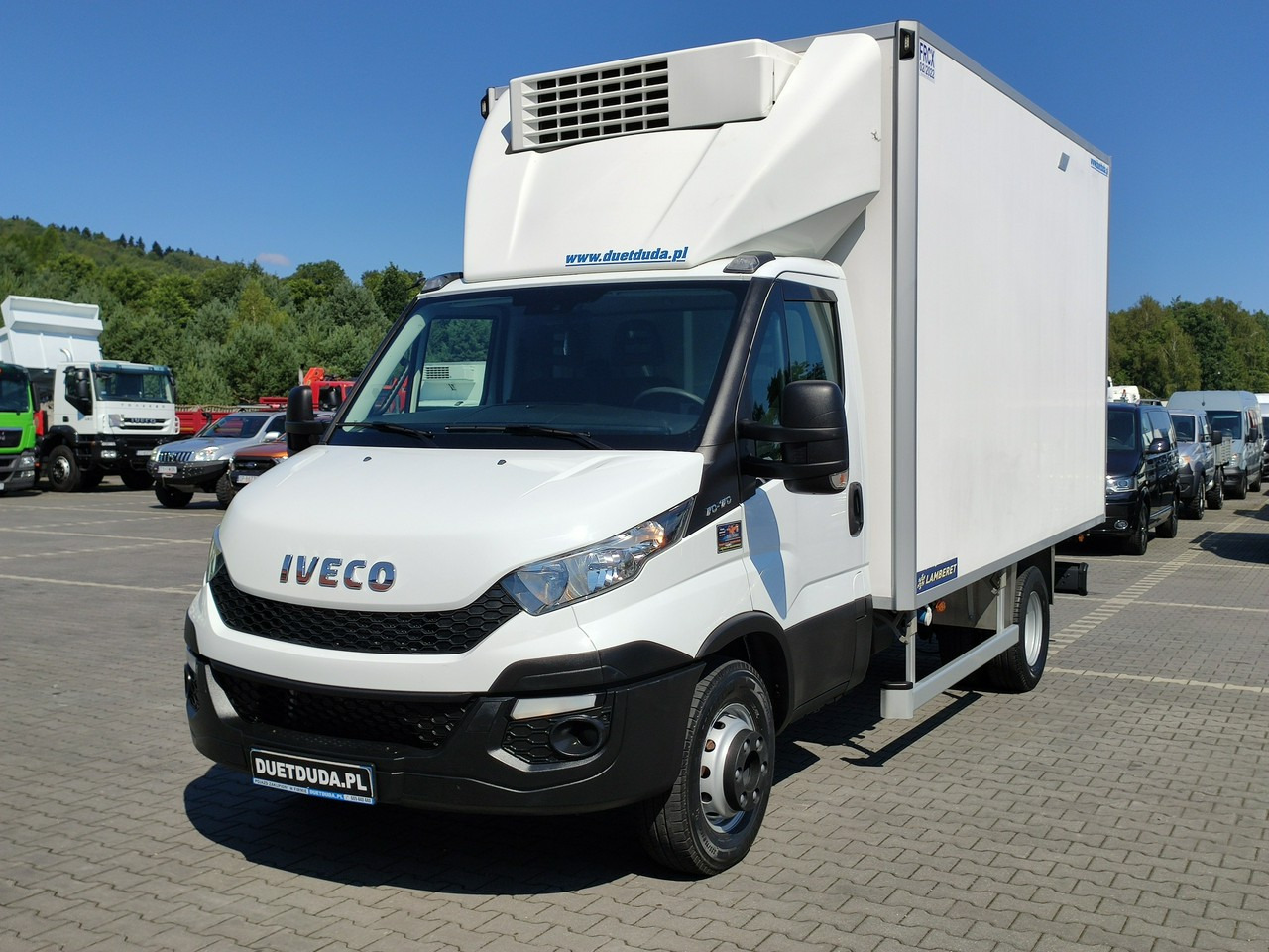 Iveco Daily 70C17 Chłodnia Hakowa / Hakówka Agregat THERMO KING V-500 - Refrigerated delivery van: picture 4 Iveco Daily 70C17 Chłodnia Hakowa / Hakówka Agregat THERMO KING V-500 - Refrigerated delivery van: picture 4