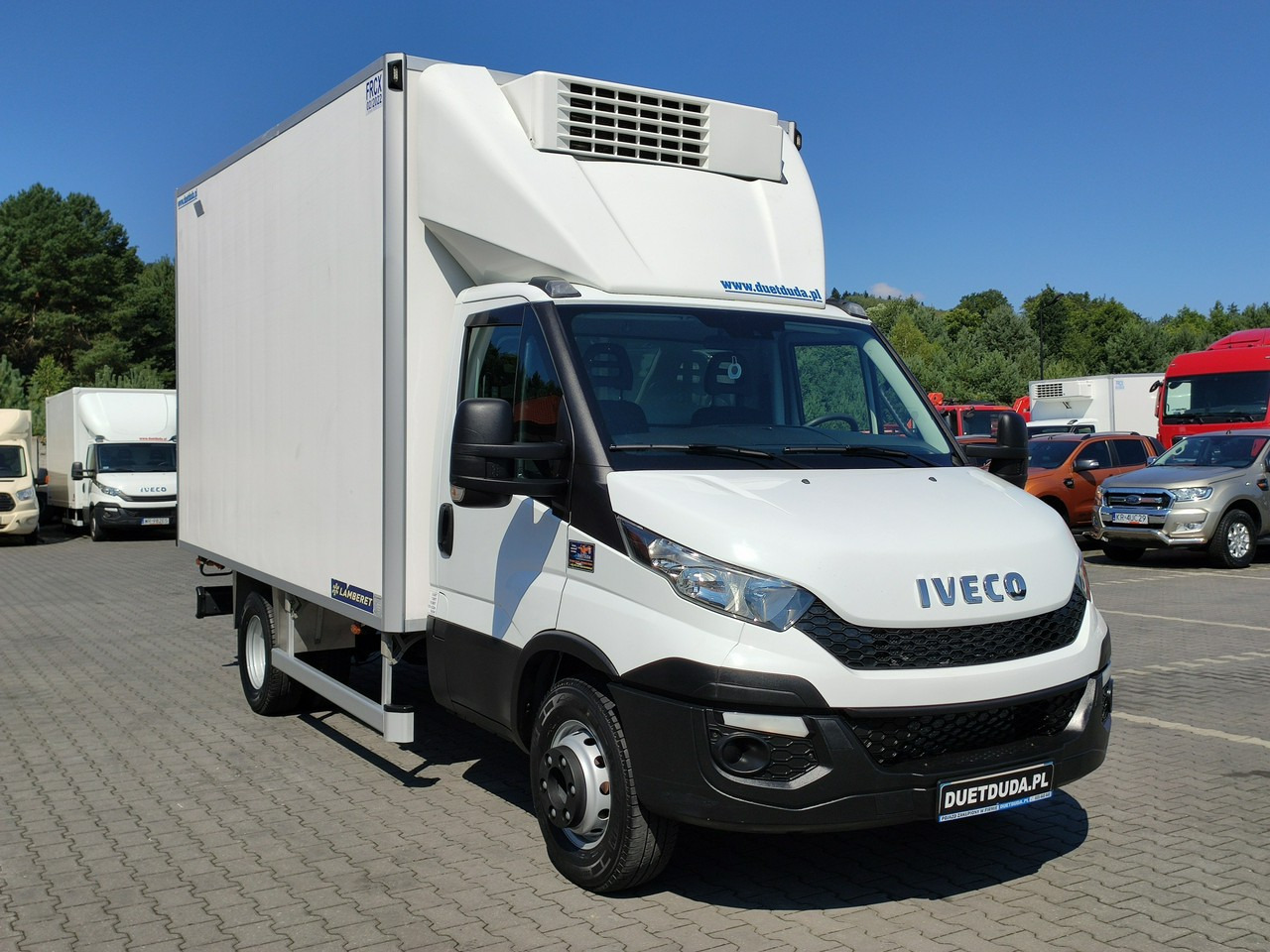 Iveco Daily 70C17 Chłodnia Hakowa / Hakówka Agregat THERMO KING V-500 - Refrigerated delivery van: picture 3 Iveco Daily 70C17 Chłodnia Hakowa / Hakówka Agregat THERMO KING V-500 - Refrigerated delivery van: picture 3