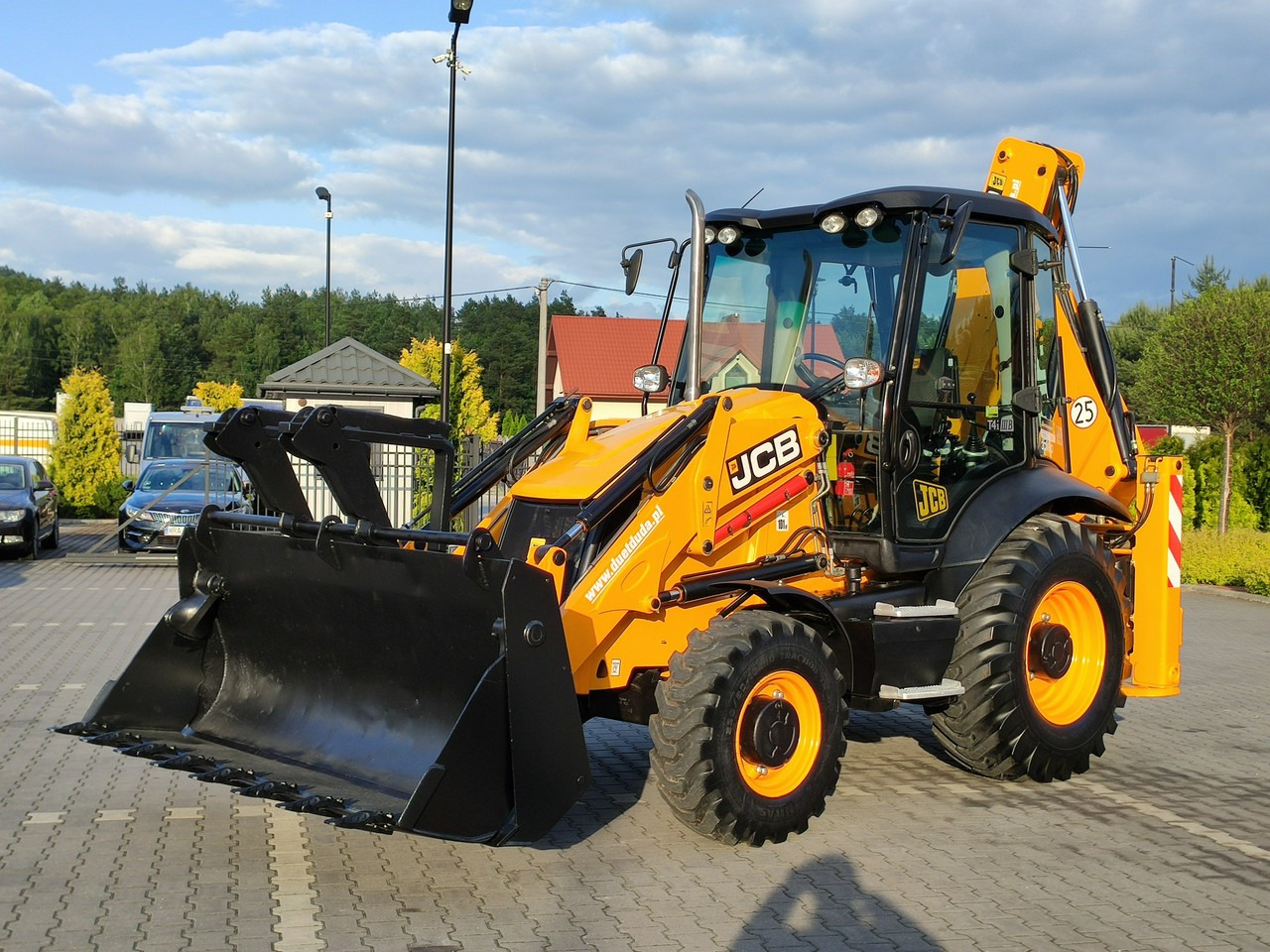 JCB 3CX - Backhoe loader: picture 1 JCB 3CX - Backhoe loader: picture 1