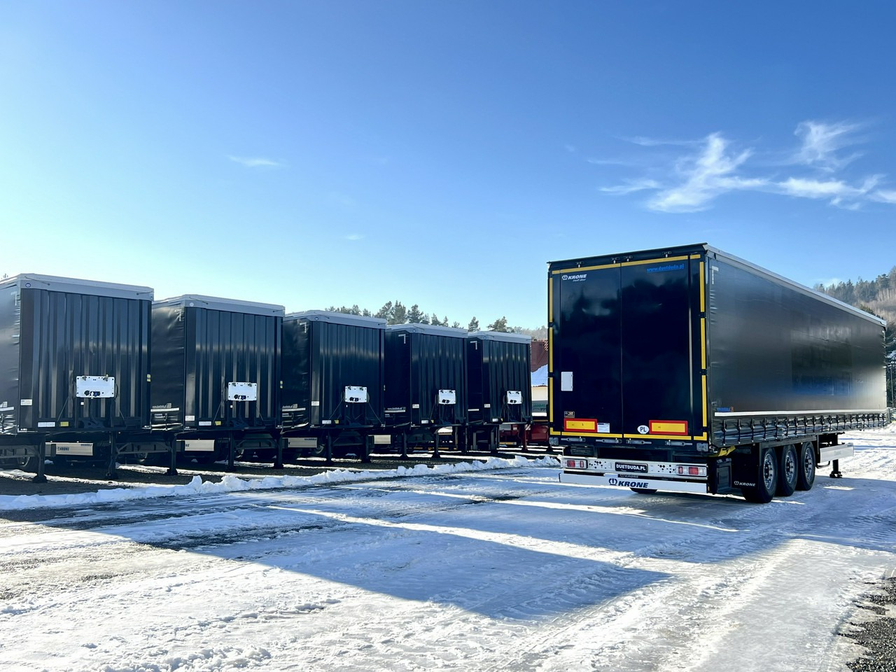 Krone SD Standard 3 Osie Multilock - Curtainsider semi-trailer: picture 1 Krone SD Standard 3 Osie Multilock - Curtainsider semi-trailer: picture 1