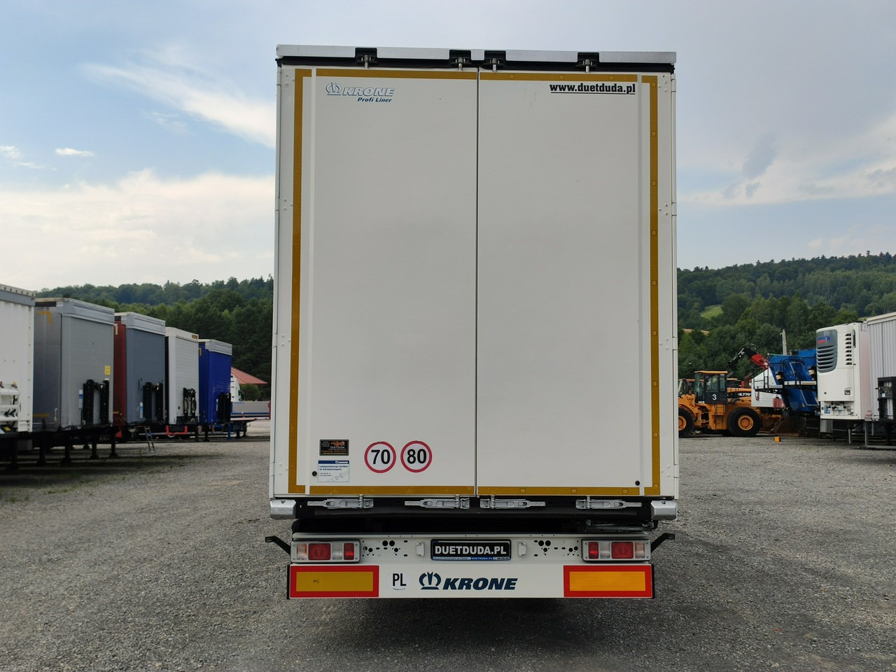 Curtainsider semi-trailer Krone Standard OŚ Podnoszona SAF 2017r: picture 12