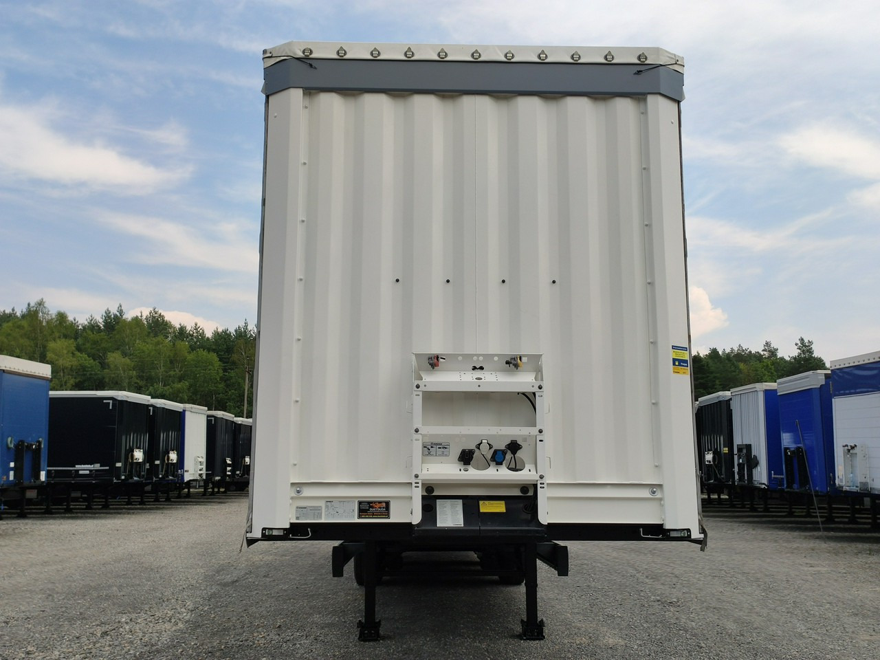 Curtainsider semi-trailer Krone Standard OŚ Podnoszona SAF 2017r: picture 37