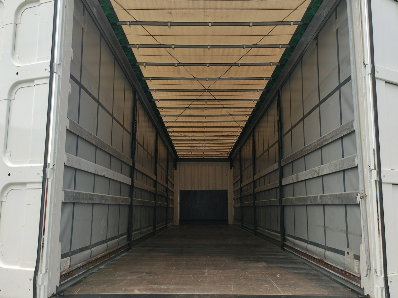 Curtainsider semi-trailer Krone Standard OŚ Podnoszona SAF 2017r: picture 25