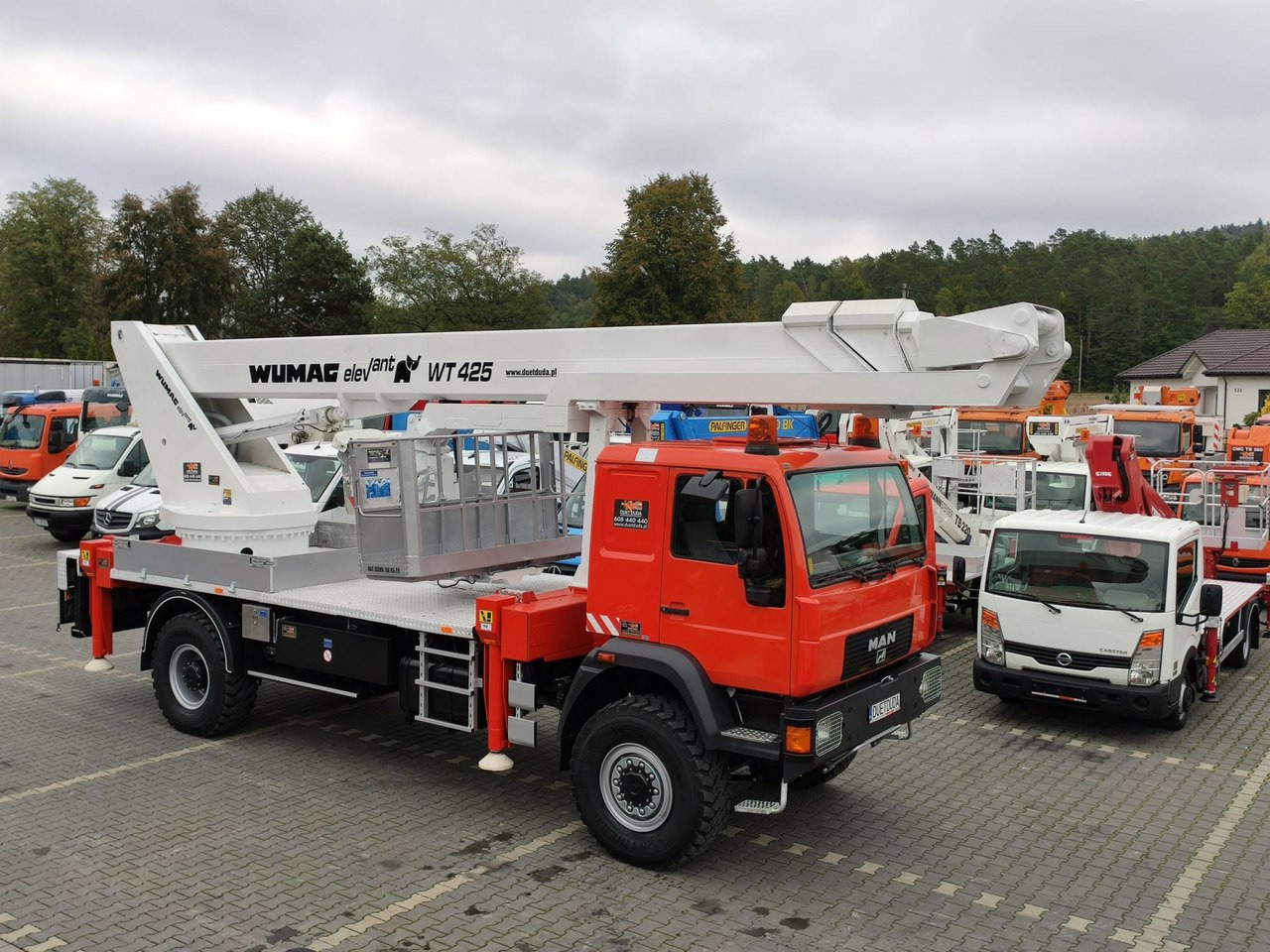 MAN 18.284 4x4 Zwyżka WUMAG WT 425 Podnośnik Koszowy - Truck mounted aerial platform: picture 1 MAN 18.284 4x4 Zwyżka WUMAG WT 425 Podnośnik Koszowy - Truck mounted aerial platform: picture 1