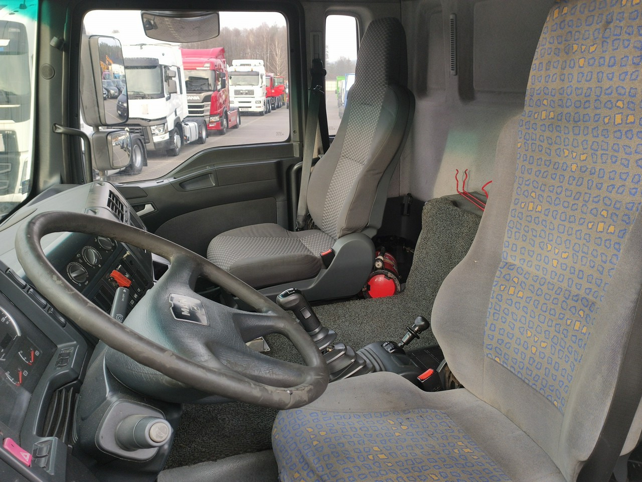 Tanker truck MAN TGA 26.310 Autocysterna z Dystrybucją: picture 30